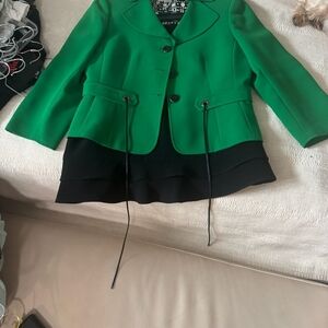 Tahari Green and Black Women's Blazer